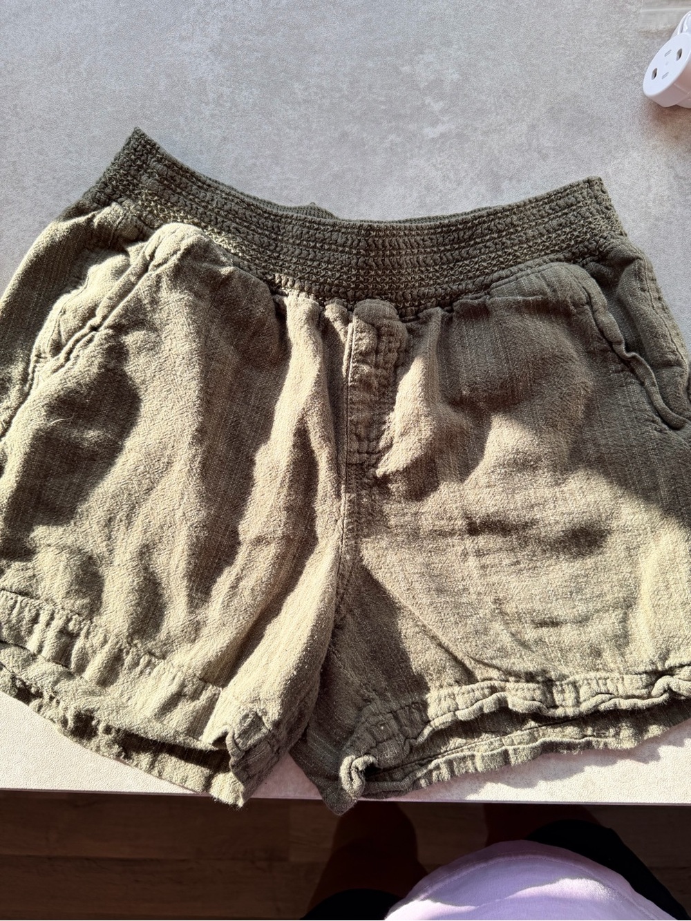 Briggs New York Olive Green High-Waist Linen-Blend Shorts